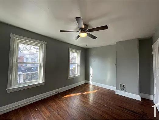 102 E Ashmead St — Photo 7
