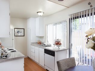 2444 Daphne Pl APT 214, Fullerton, CA 92833