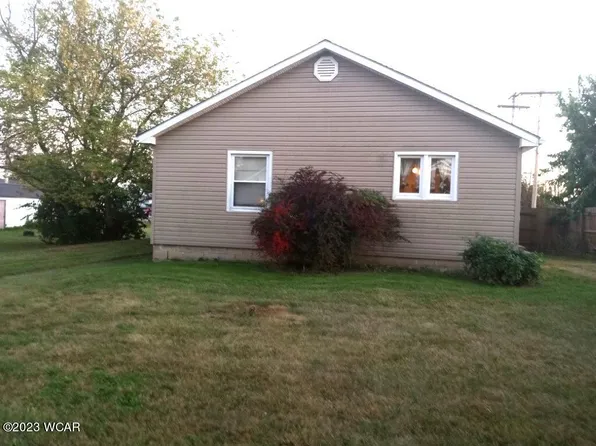 100 E Perry St, Waynesfield, OH 45896