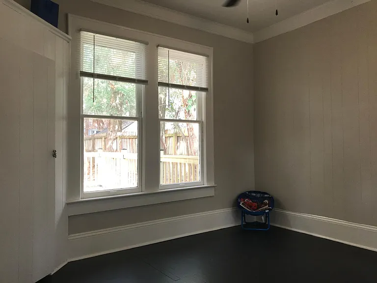 515 E Amelia St — Photo 22