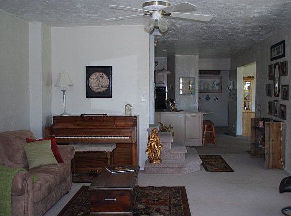 4th image of 13961 N 5th W