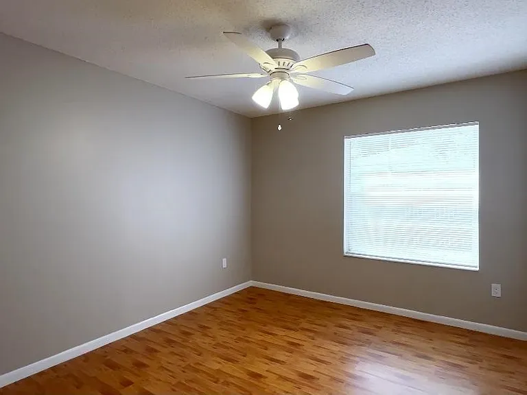 8108 Bluestar Cir — Photo 13