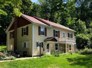 413 S West St, Galena, IL 61036