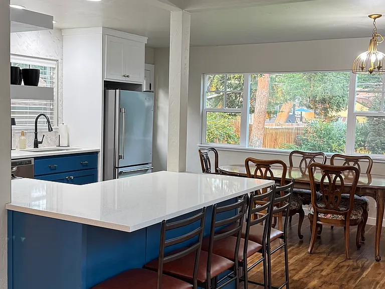 406 N Pacific St — Photo 13