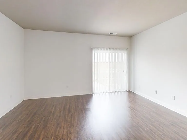 Precedent Flats | Specials Available — Photo 53