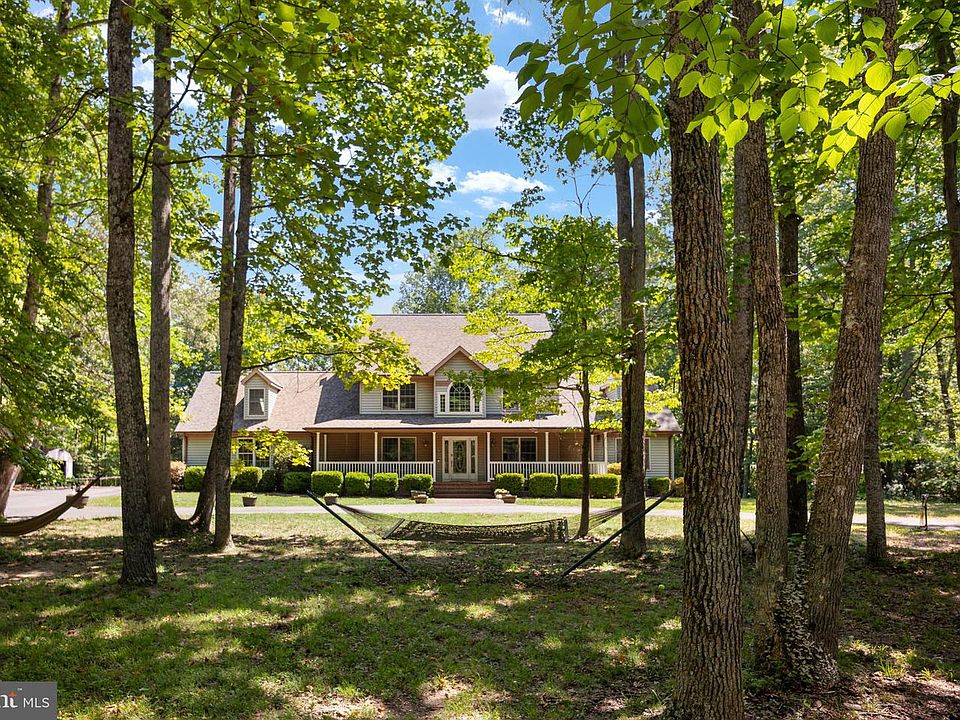 1st image of 2381 Nancy Ln