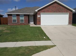 8416 Cherry Bark Ln, Fort Worth, TX 76140