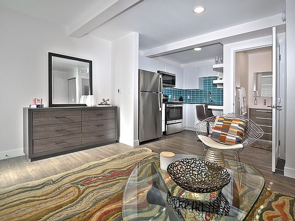 2nd image of 501 S 10th St #112