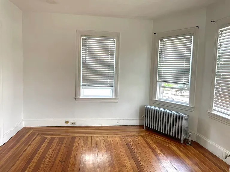 87 E Manning St #2 — Photo 11