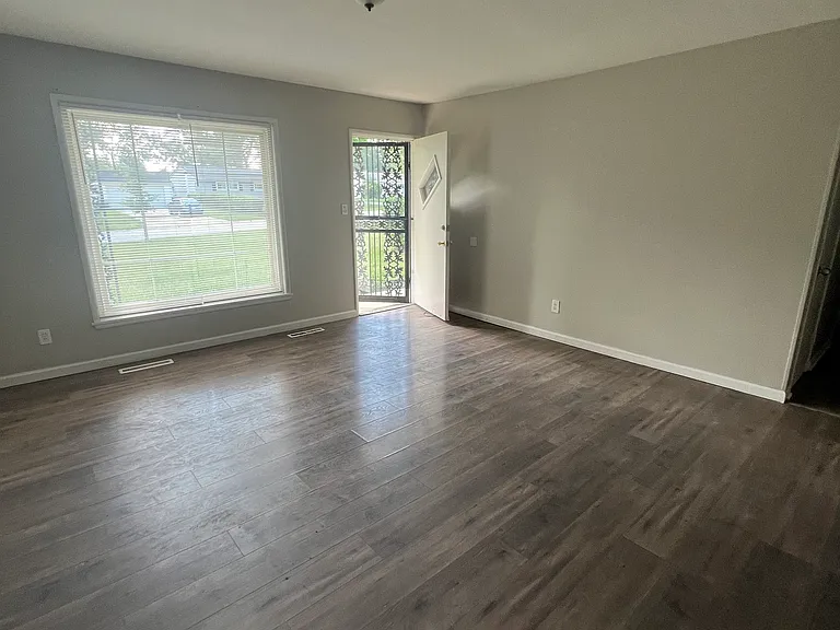 6289 Eldridge Blvd — Photo 10