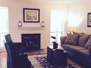7 Pond Dr E #000, Rhinebeck, NY 12572