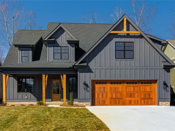 9350 Eden Grove Ct, Lewisville, NC 27023