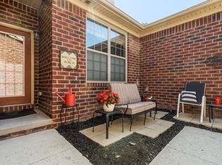 49105 Garrett Ct, Macomb, MI