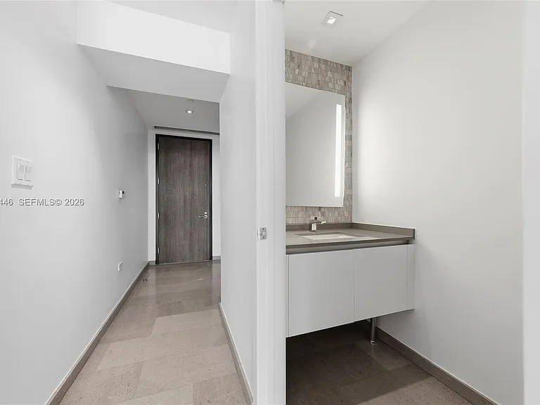 88 SW 7th St #2008 — Photo 14