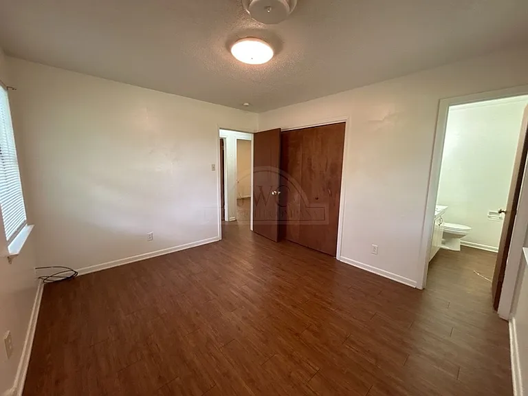 1205 Kathey Dr — Photo 17
