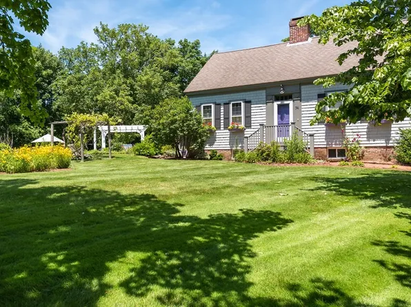 74 Doane Rd, Harwich Port, MA 02646