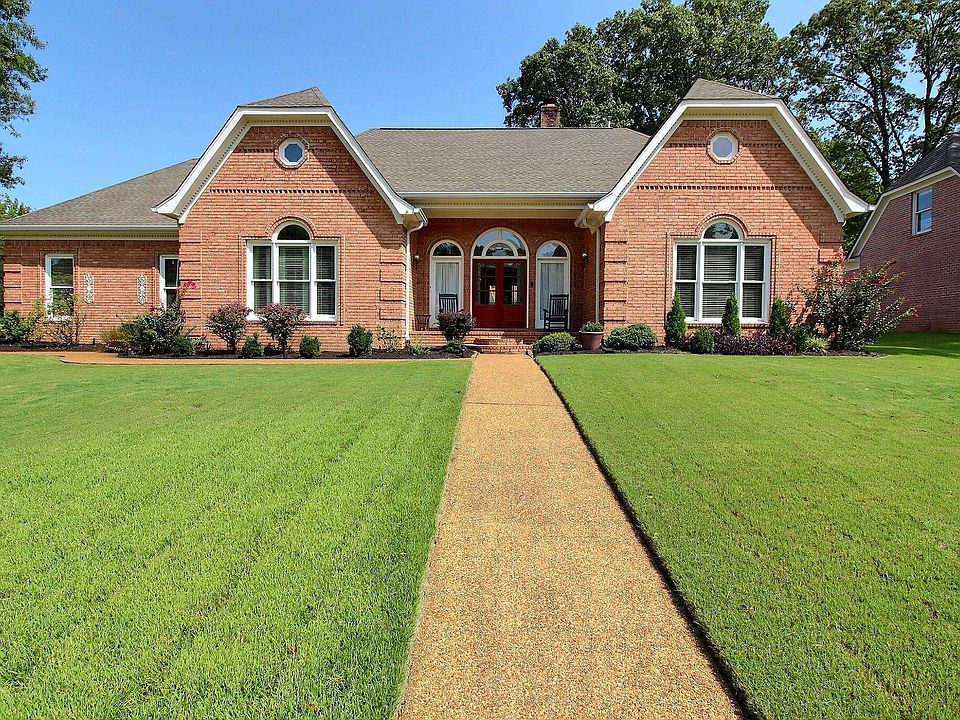 1st image of 10442 Shea Woods Dr