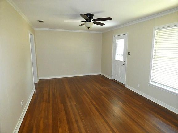 5th image of 1712 West St