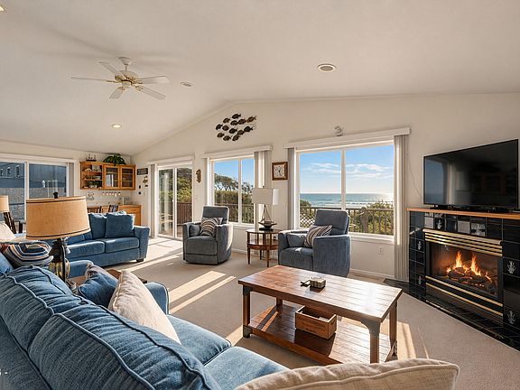 4th image of 17490 Ocean Blvd