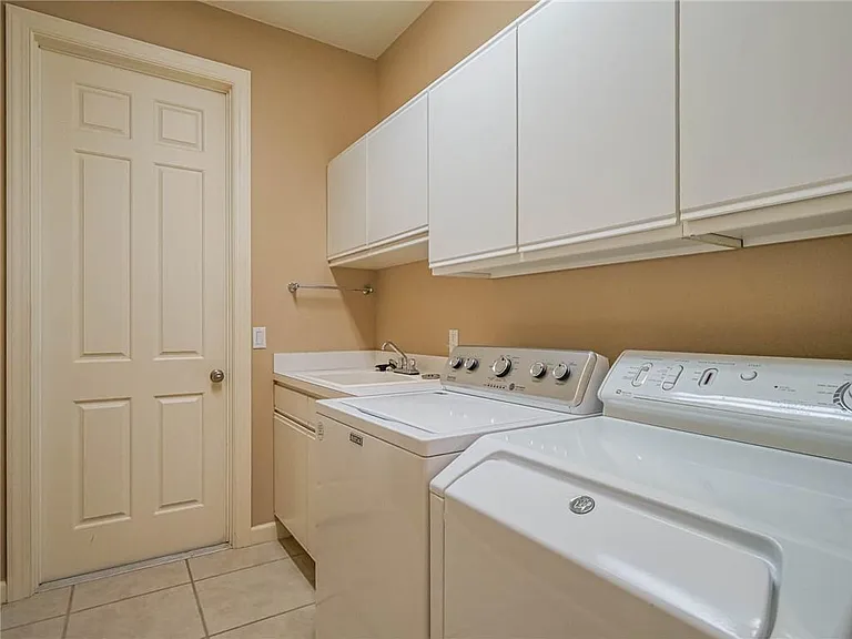 2116 Sea Mist Ct — Photo 31