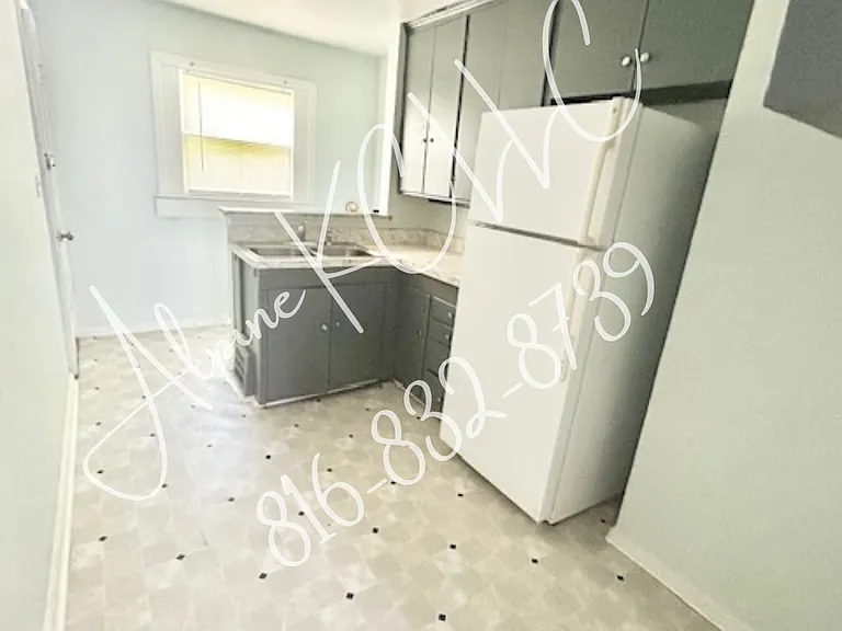 4447 Askew Ave — Photo 5