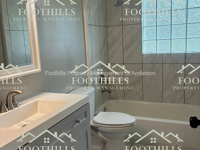 1109 Centerville Rd — Photo 12