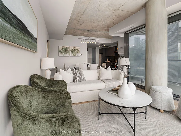 95 Bathurst St #1204 — Photo 11