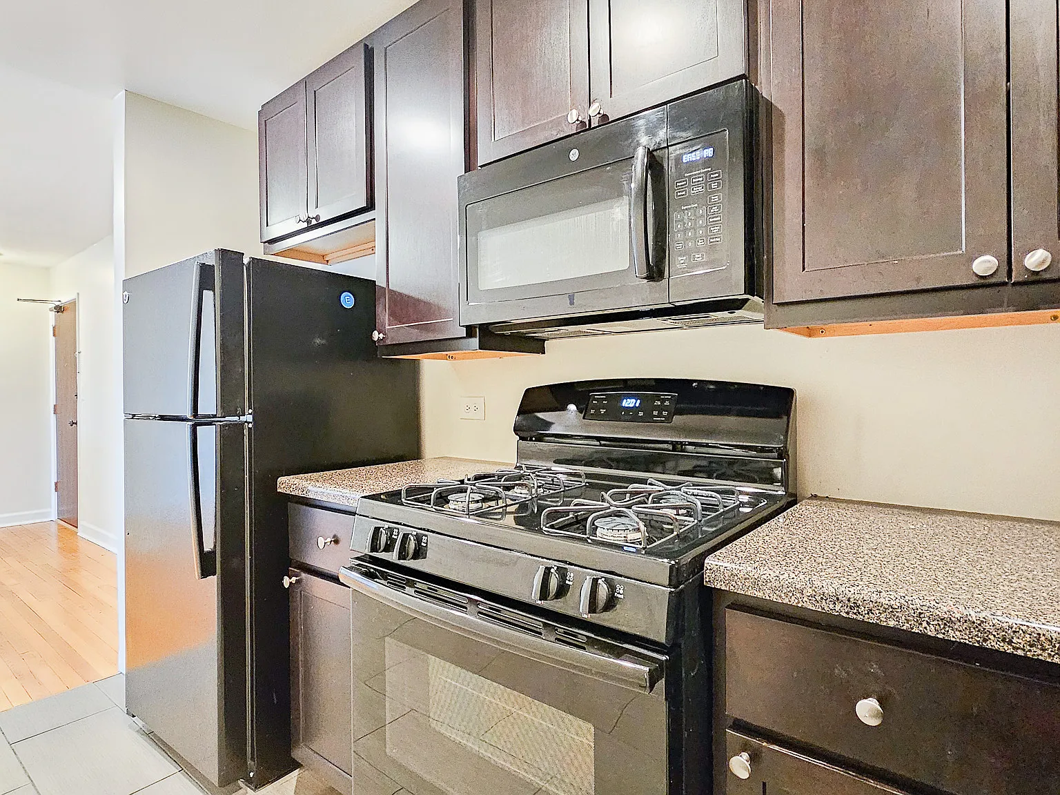 1774 W Highland Ave — Photo 2