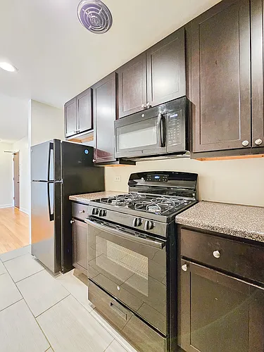 1774 W Highland Ave #308 Photo 1