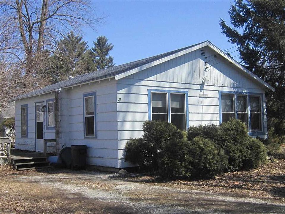 1st image of 5196 E Woodland Dr