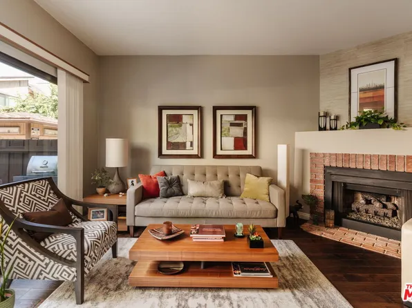 15023 Sherman Way Unit E, Los Angeles, CA 91405