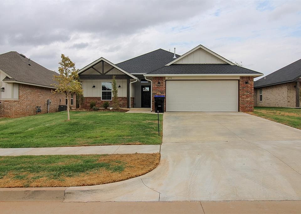 1st image of 675 Cedar Hill Way