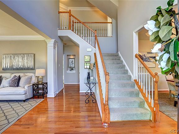 4th image of 5404 Woolshire Pl