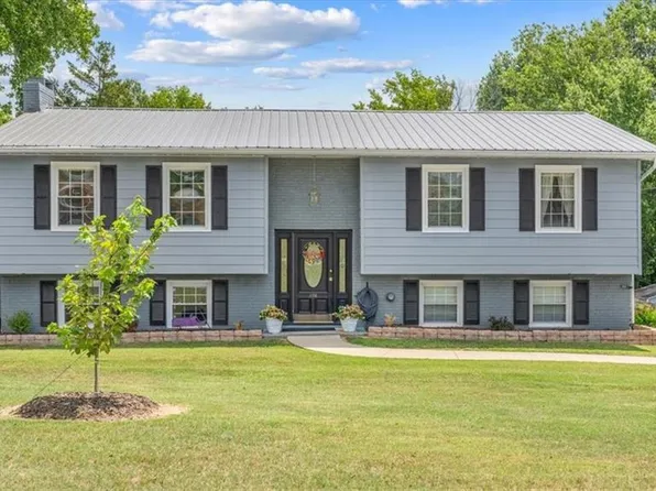 205 Kinview Dr, Archdale, NC 27263