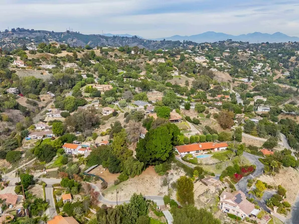 N Walnut St, La Habra, CA 90631