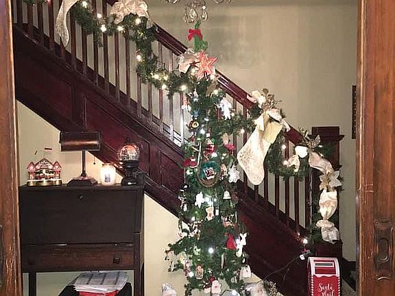 Showing some original woodwo