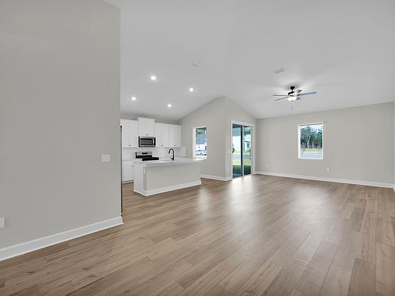 Move freely between the kitchen and living room