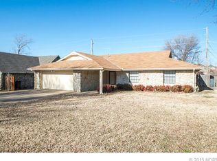 2135 Jefferson Rd, Bartlesville, OK 74006