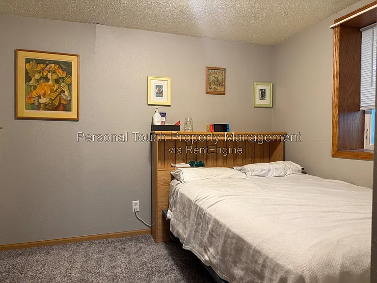 1009 13th Ave N #1 — Photo 15