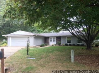 29 Willow Ct, Champaign, IL 61822