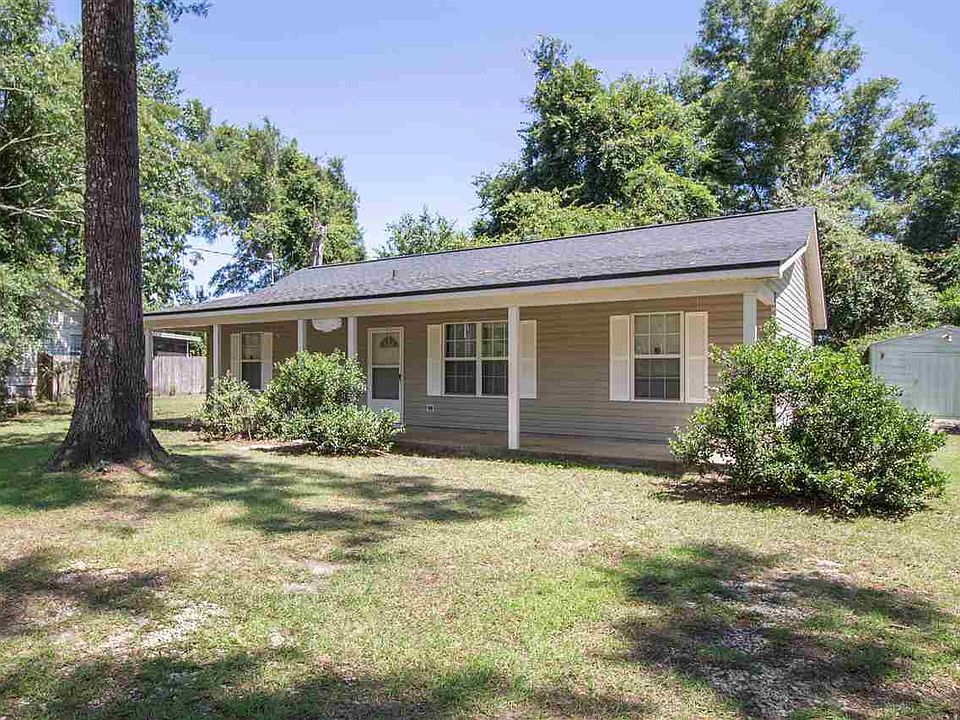 1st image of 61 Summer Brooke Ln