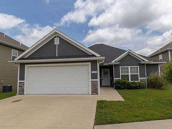 2nd image of 2809 Amberwood Ct