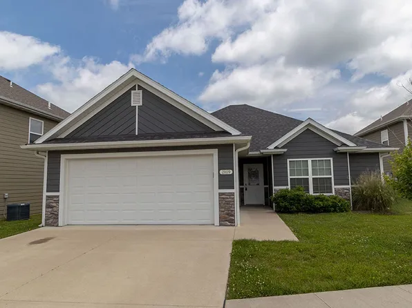 2809 Amberwood Ct, Columbia, MO 65203