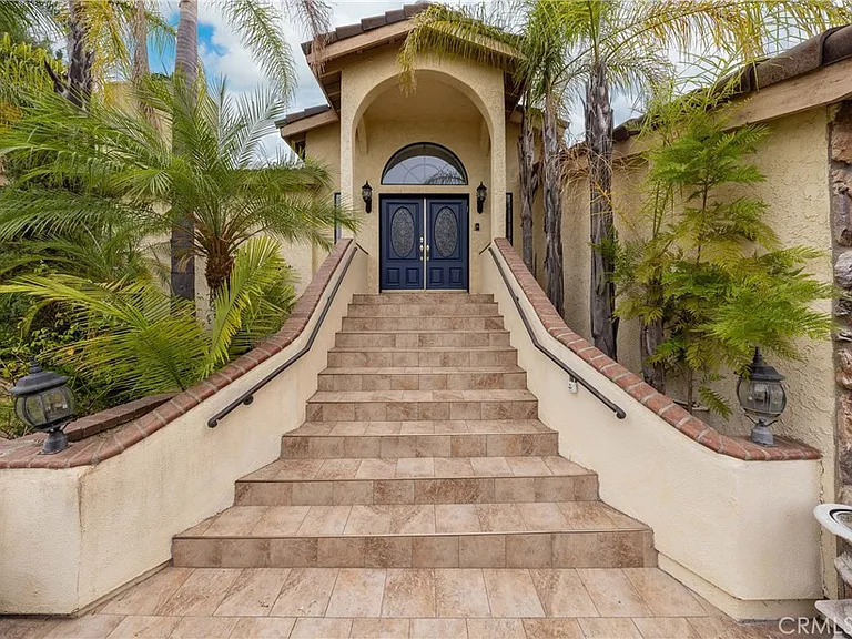 2831 Steeplechase Ln — Photo 1