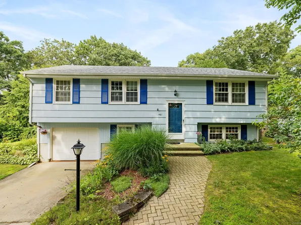 461 Chapel Hill Road, Montville, CT 06370