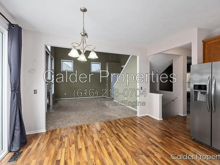 5686 E Falling Leaf Dr SE — Photo 14