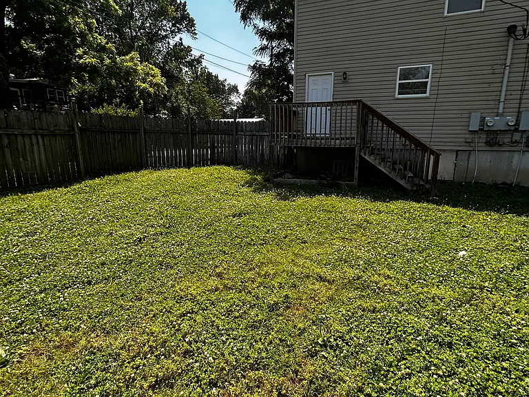 2929 Mersington Ave — Photo 4