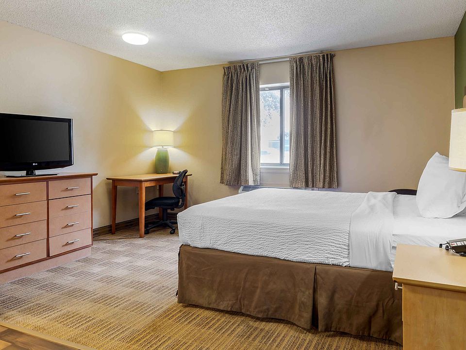 Studio Suite - 1 Queen Bed