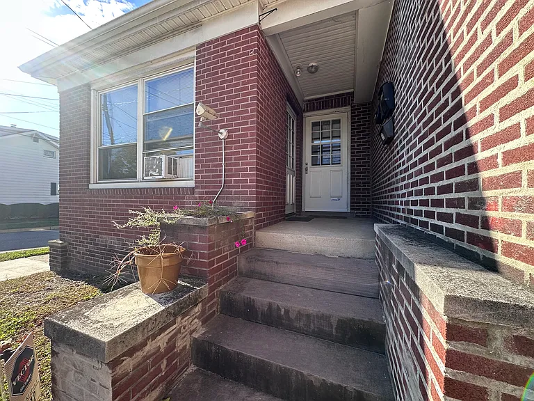 1512 Wyoming Ave #1 — Photo 27