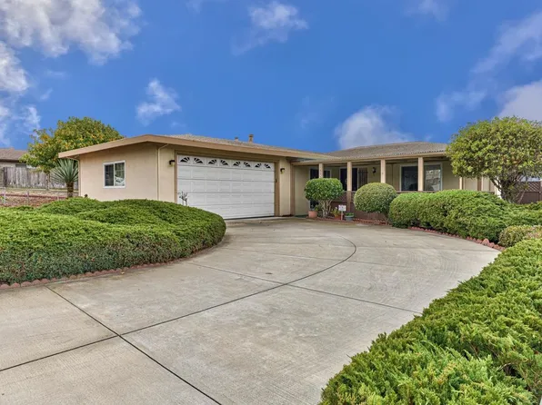 1555 Ancon St, Seaside, CA 93955